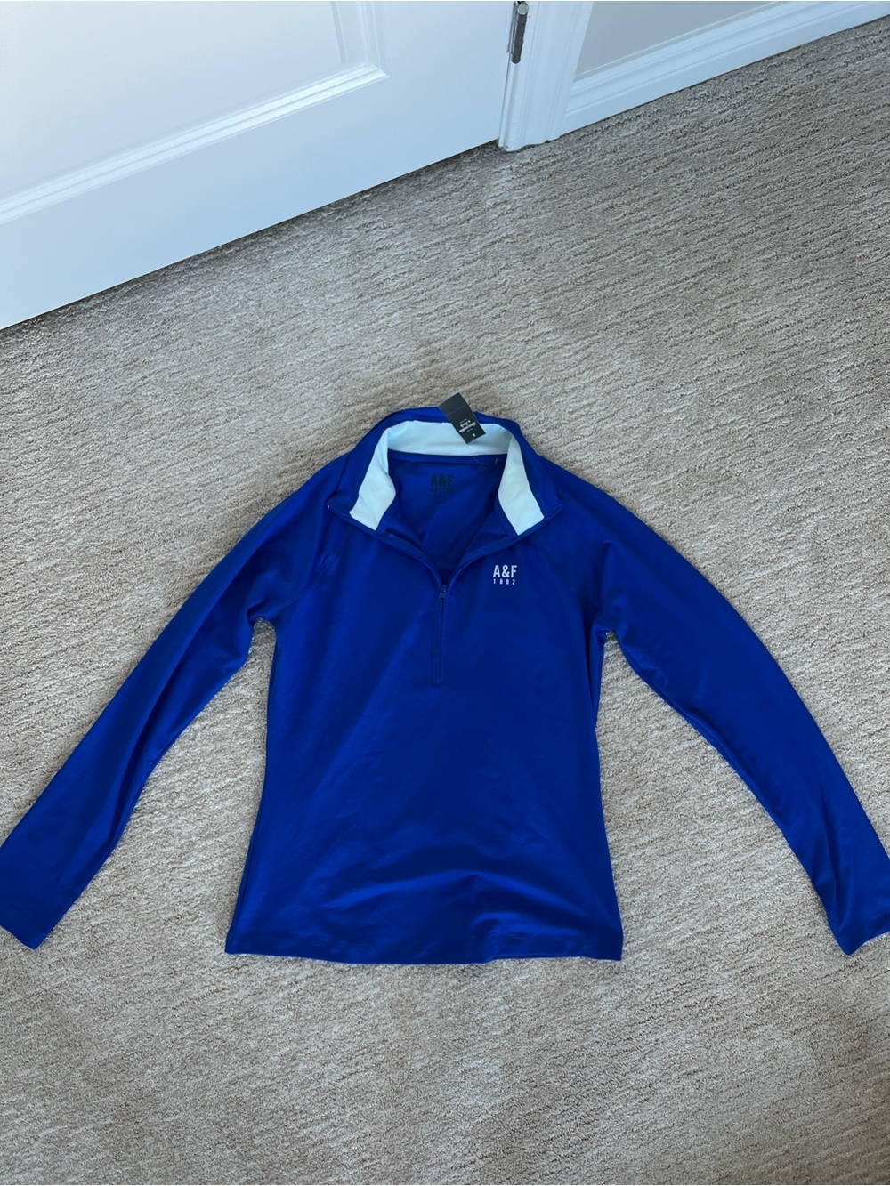 Blue Abercrombie and Fitch athletic long sleeve quarter zip top